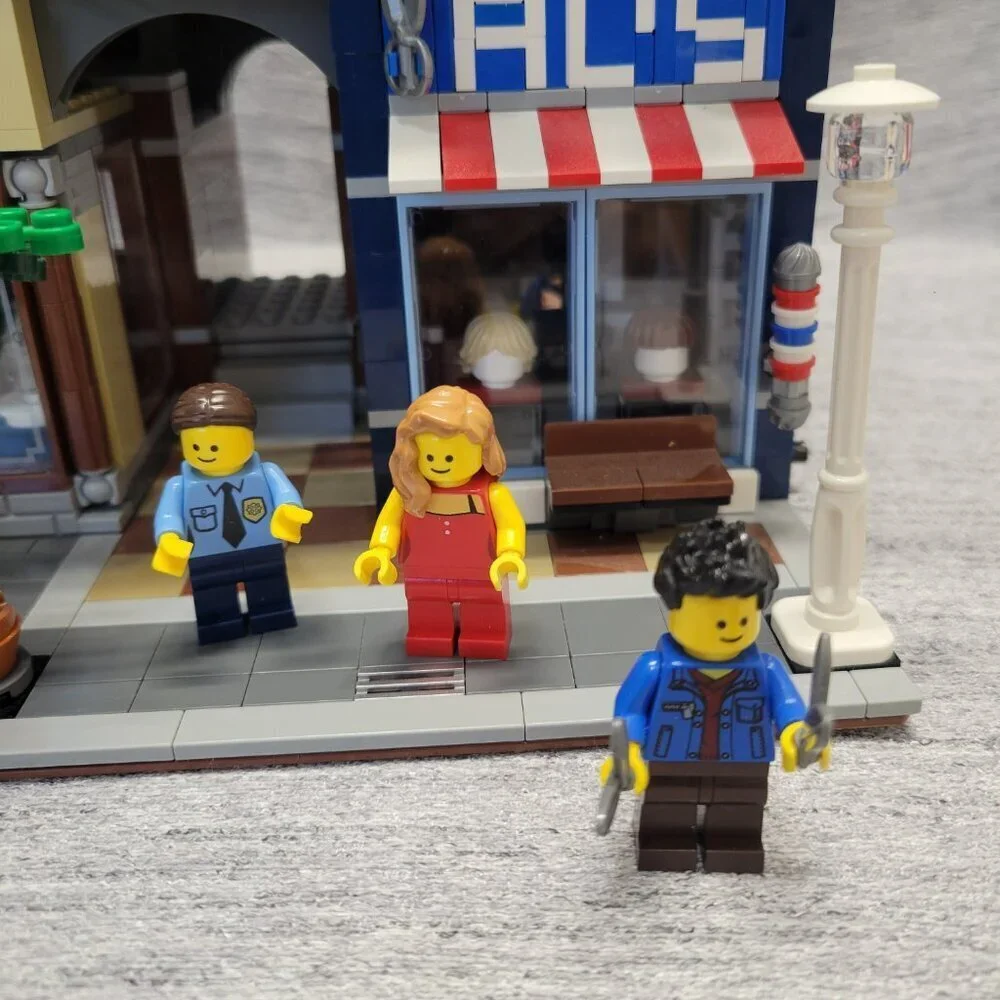 Lego Creator 10246 Detective's Office